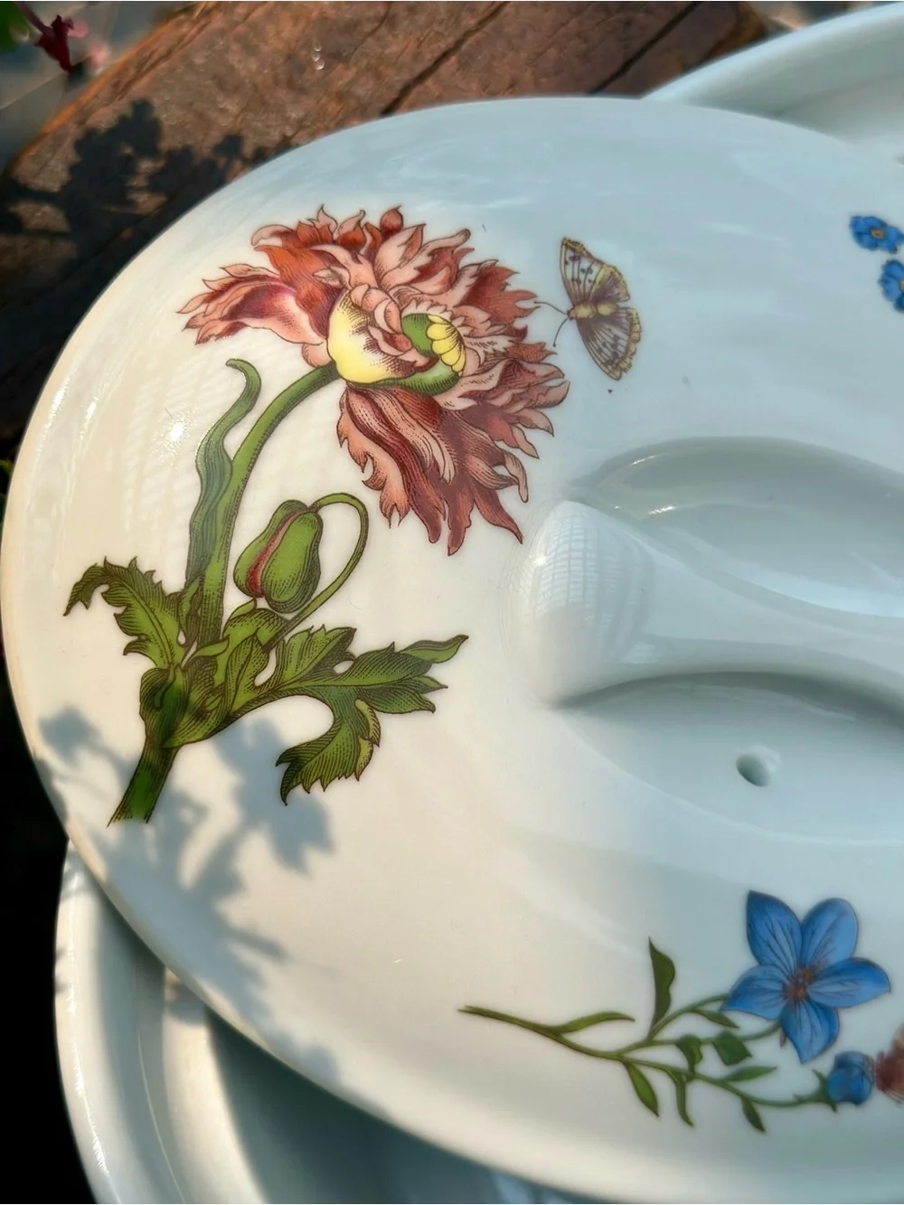 BIA Cordon Bleu Floral Covered Casserole Dish Hand Decorated USA
